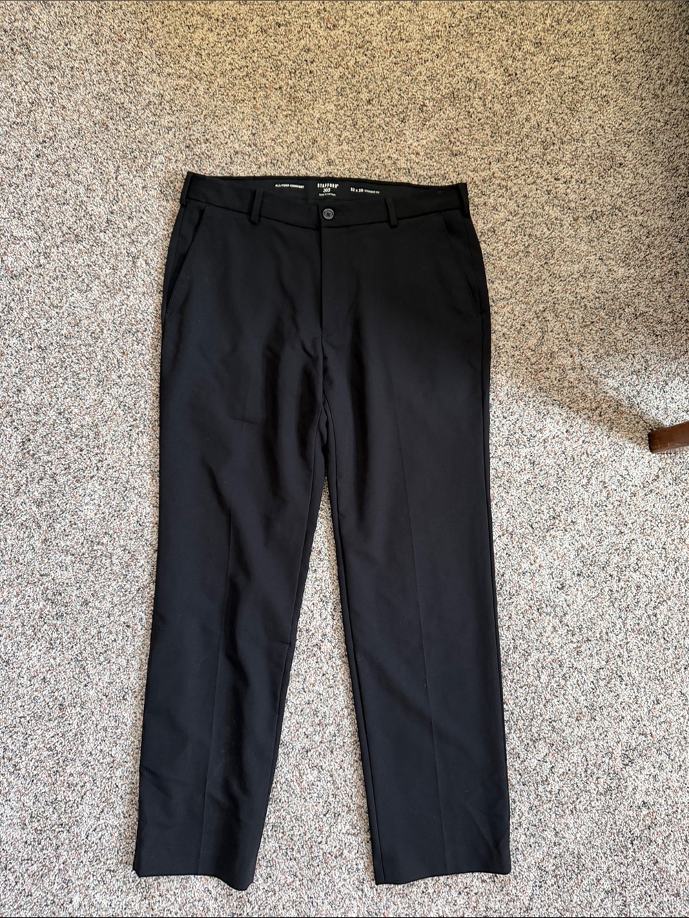 Stafford Men's Black Dress Pants